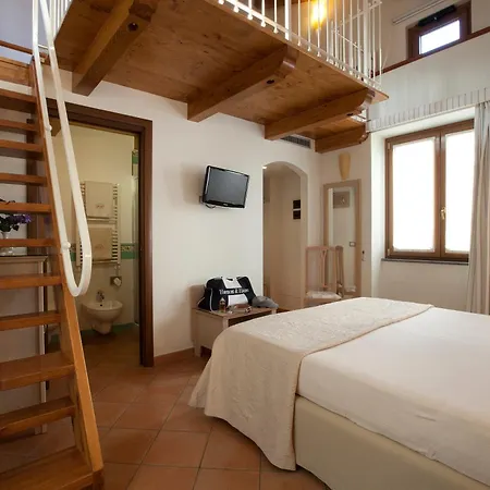 Angiolina Relais 4* ソレント
