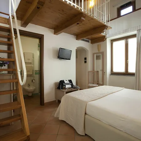 Angiolina Relais 2* Sorrent